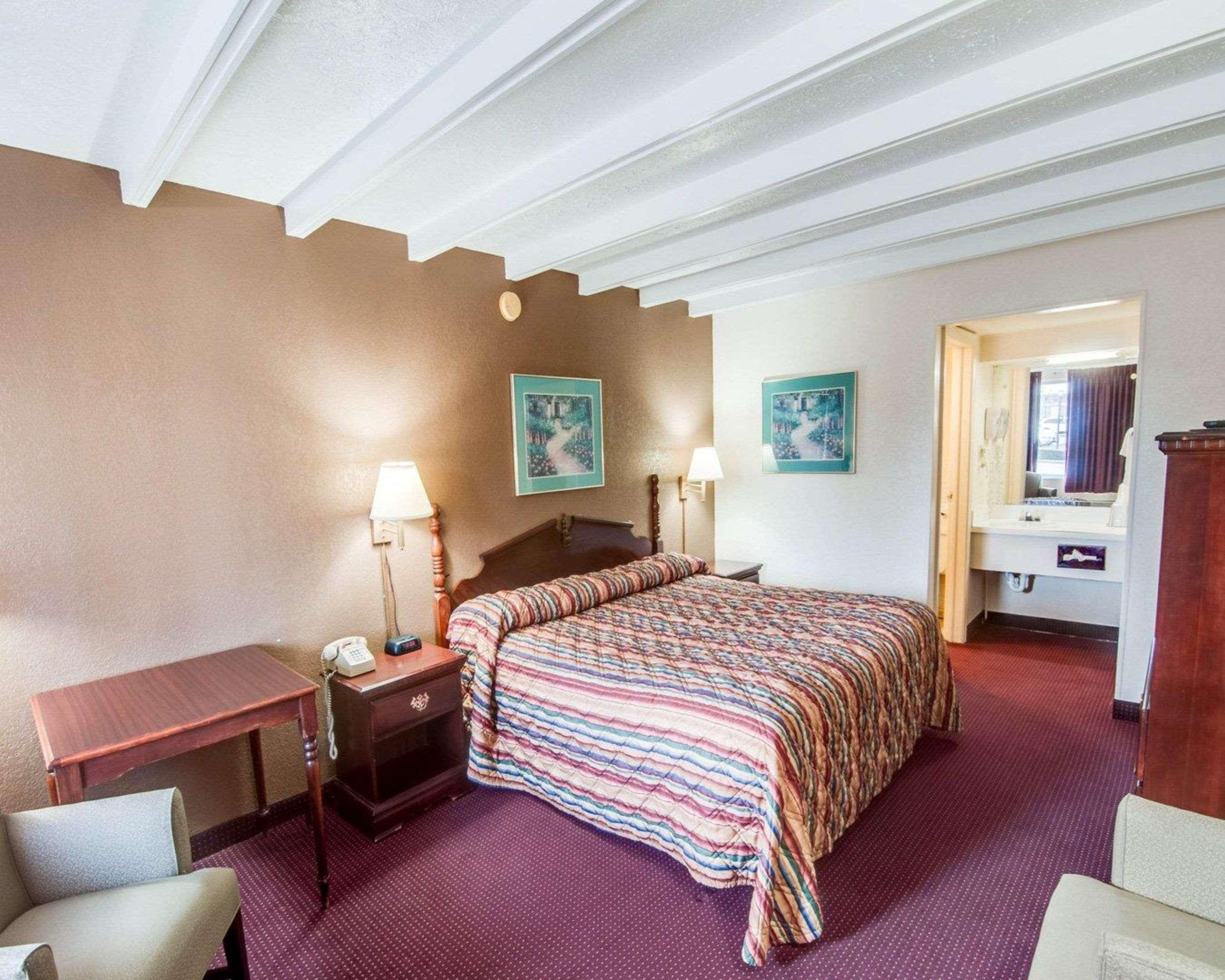 Rodeway Inn Galax Highway 58 Ngoại thất bức ảnh